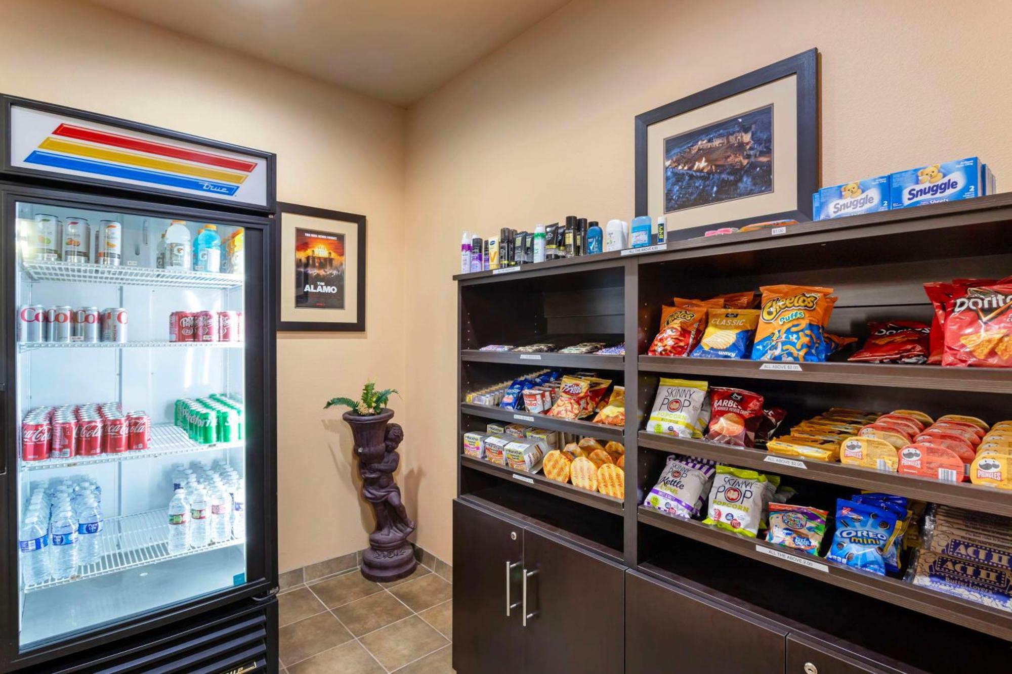 Best Western Plus Goliad Inn & Suites Exterior foto
